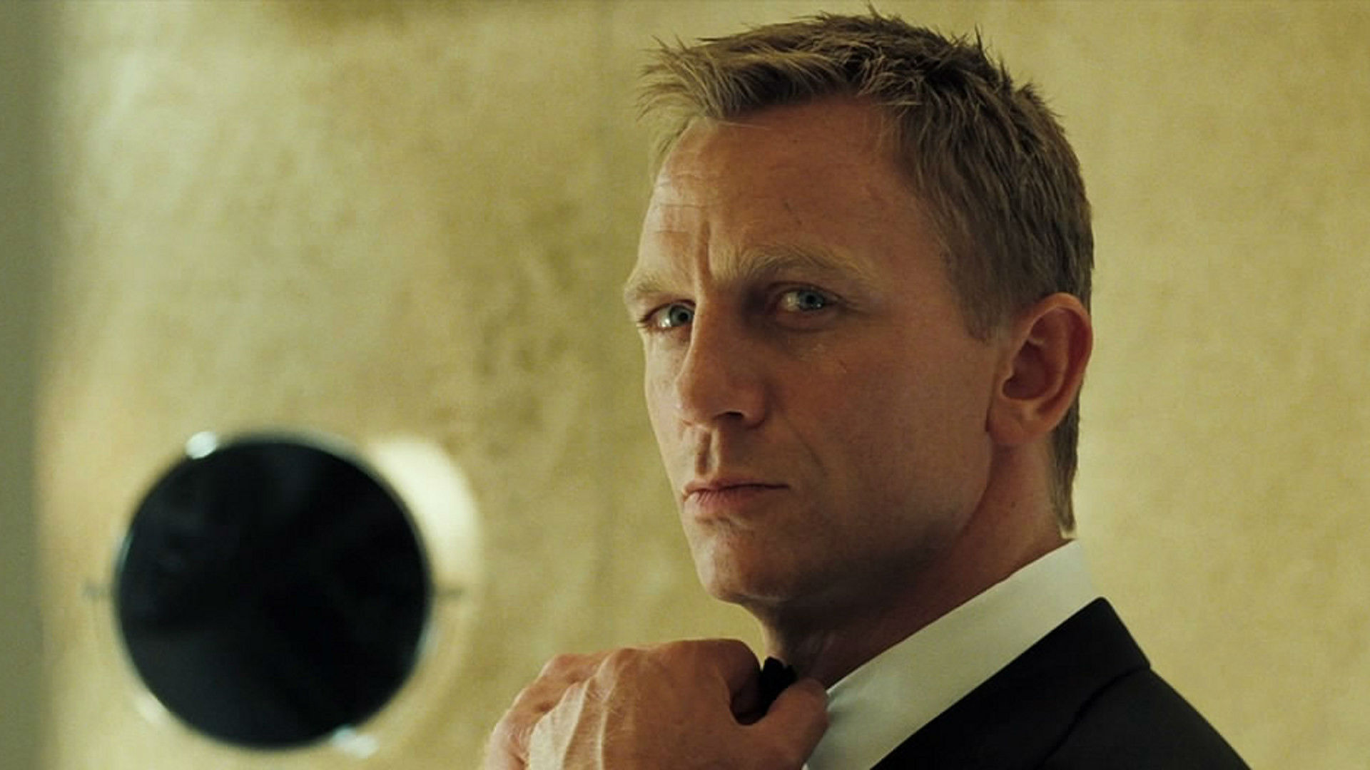 Daniel Craig in "Casino Royale"